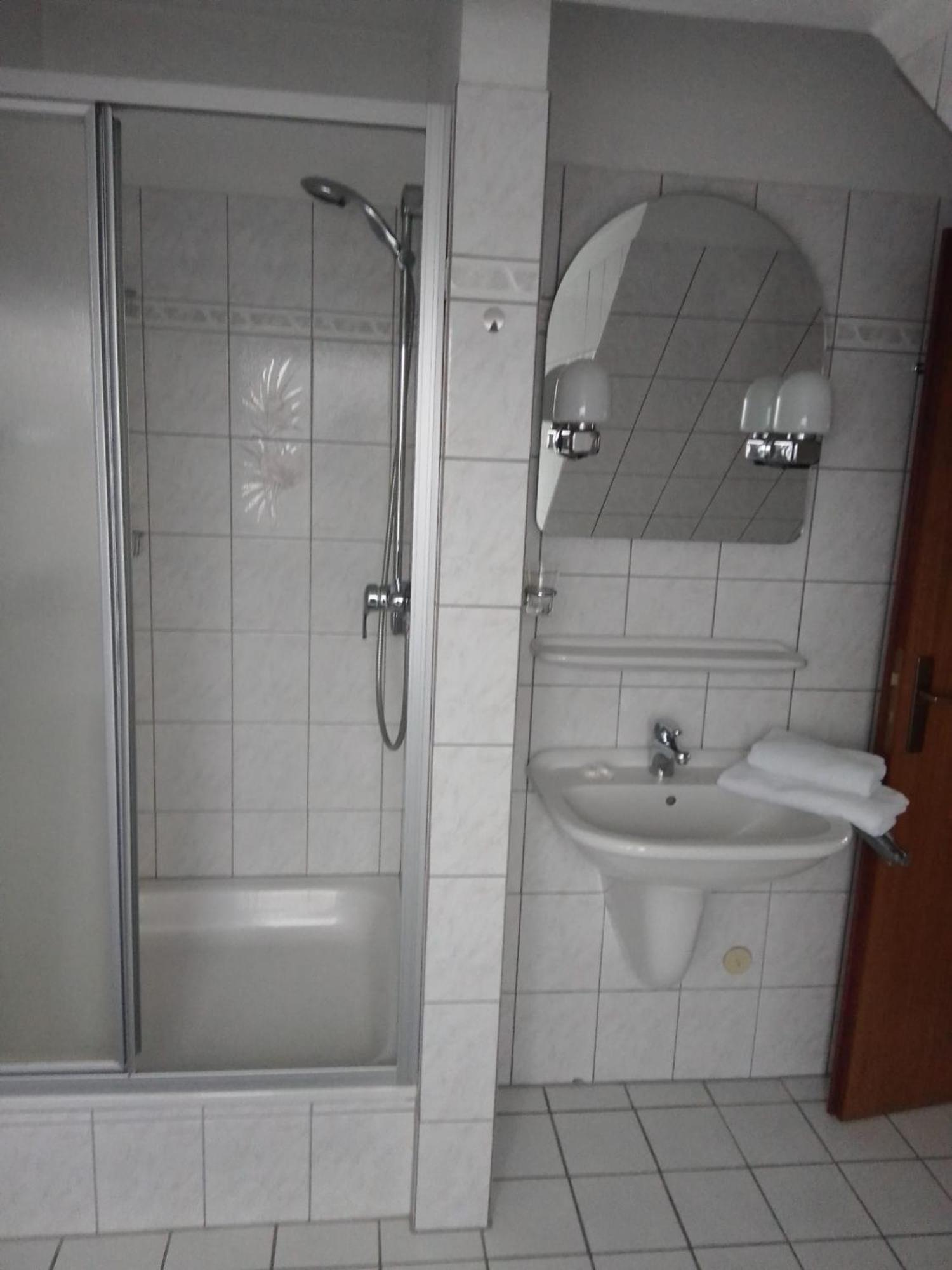 Haus Meyne Apartment บาด ฟาลลิงบอสเทล ภายนอก รูปภาพ
